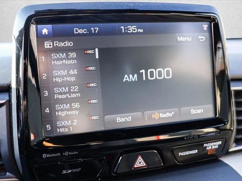 Used 2019 Hyundai Veloster Turbo Ultimate image 18