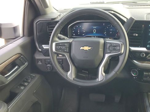 Certified 2025 Chevrolet Silverado 2500 LT image 25