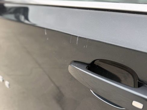 Used 2018 Chevrolet Traverse LT AWD/4WD image 9