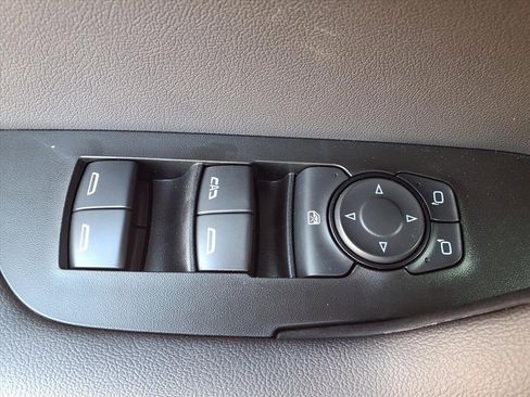 New 2025 Chevrolet Blazer LT w/ Convenience Package image 11