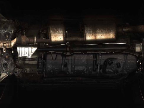 Used 2018 Nissan Pathfinder S image 38