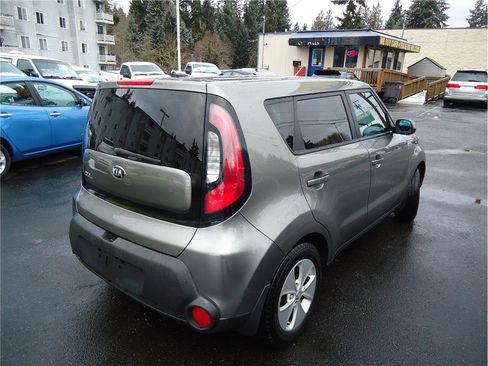 Used 2016 Kia Soul image 7