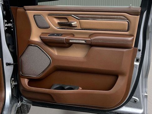 Used 2020 RAM 1500 Longhorn image 26