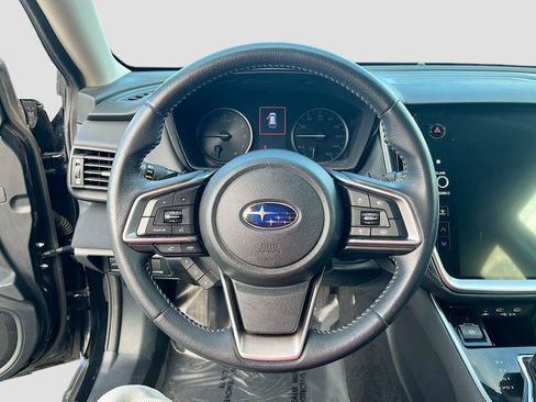 Used 2021 Subaru Outback Premium AWD/4WD image 11
