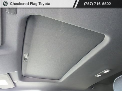 Used 2019 GMC Sierra 1500 SLT w/ SLT Premium Plus Package image 10