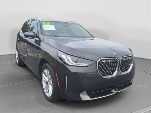 Used 2025 BMW X3 xDrive30 w/ Convenience Package AWD/4WD image 7