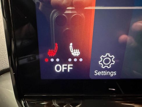 Used 2023 Volkswagen ID.4 Pro S image 31