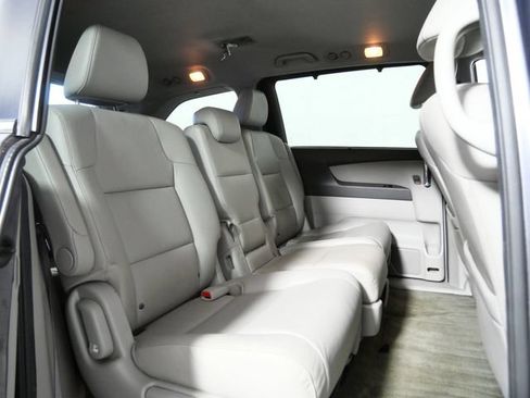 Used 2014 Honda Odyssey EX-L image 11
