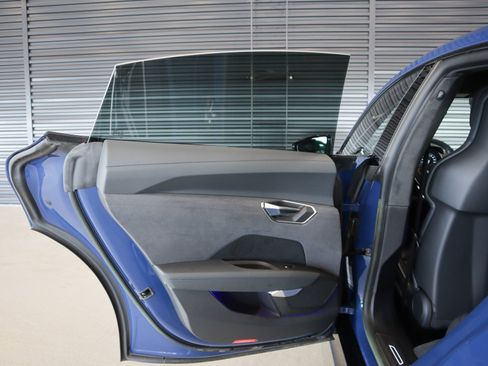 Used 2023 Audi RS e-tron GT w/ Carbon Performance Package image 23