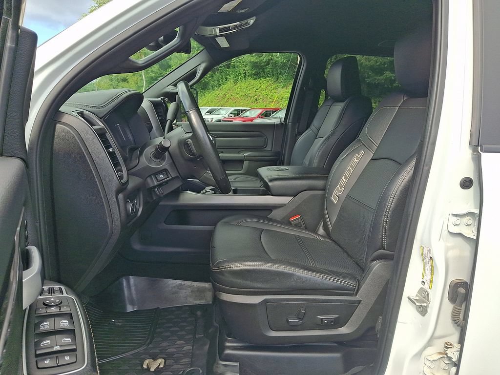 Used 2024 RAM 2500 Rebel AWD/4WD image 13
