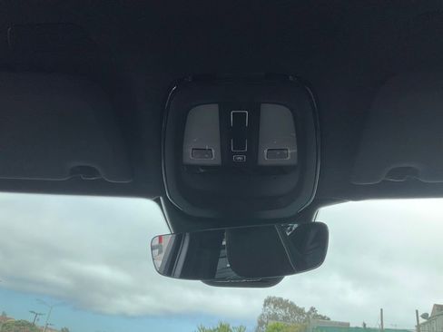 Used 2021 Volvo XC40 P8 Recharge AWD/4WD image 47