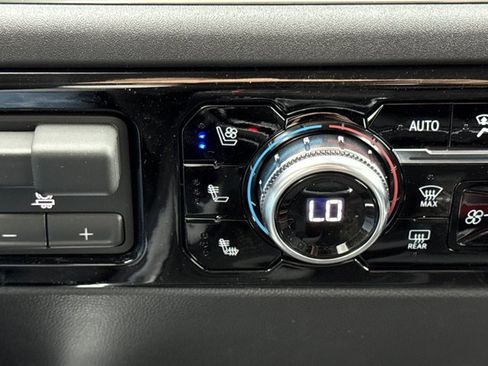 New 2026 GMC Sierra 1500 SLT w/ SLT Premium Plus Package image 21