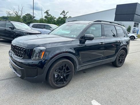 Used 2025 Kia Telluride EX X-Line AWD/4WD image 3