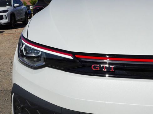 New 2025 Volkswagen GTI SE image 5