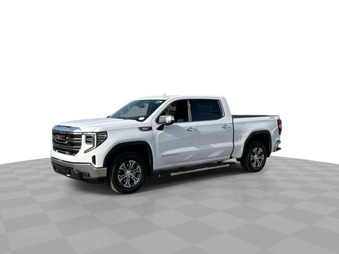 Used 2026 GMC Sierra 1500 SLT AWD/4WD image 4