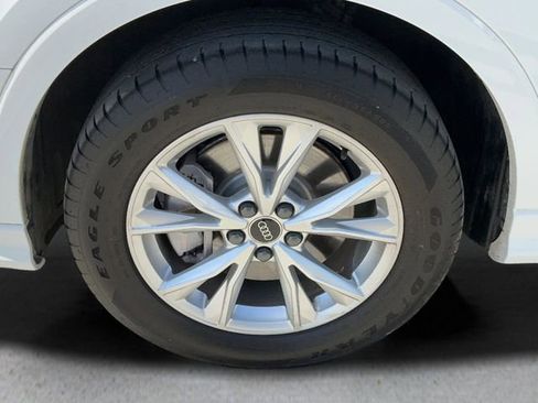 Used 2025 Audi Q3 2.0T Premium AWD/4WD image 9