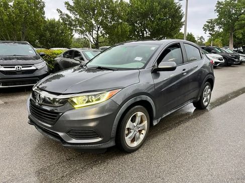 Used 2021 Honda HR-V LX image 3