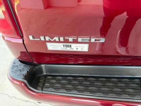 Used 2023 RAM 1500 Limited AWD/4WD image 6
