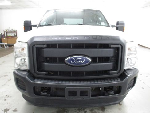 Used 2015 Ford F250 XL w/ Power Equipment Group image 2