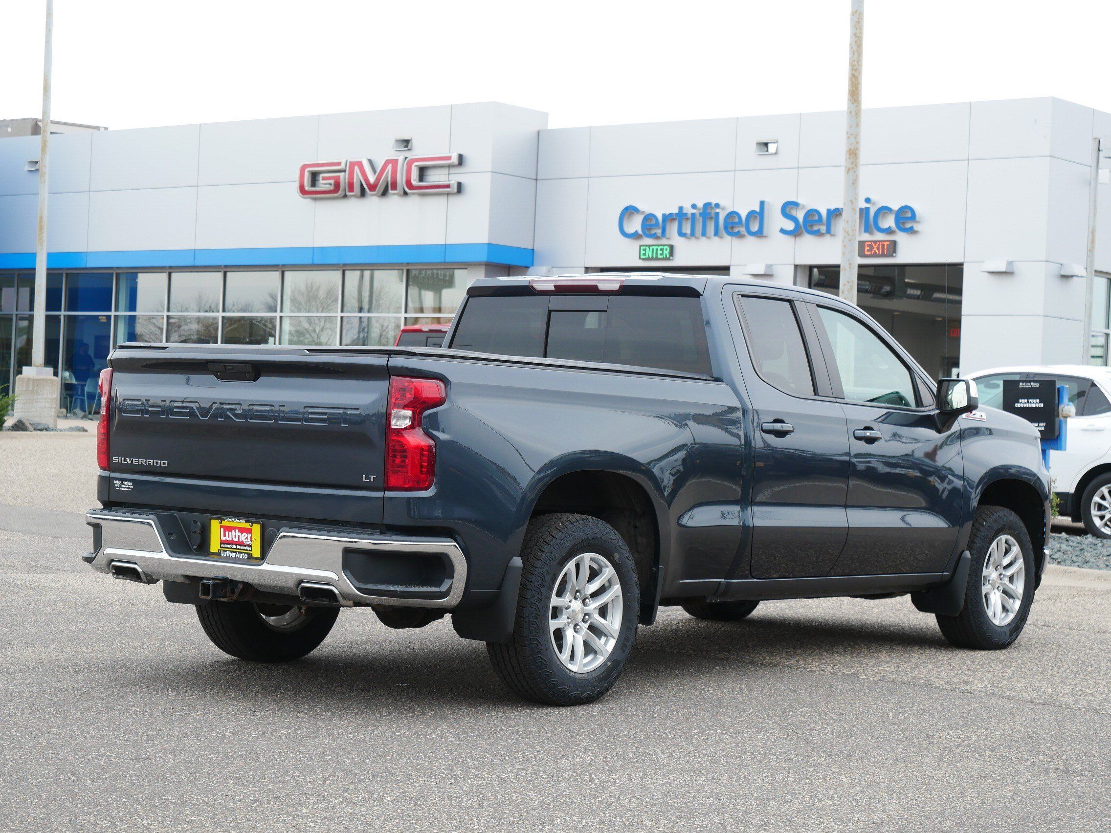 Used 2020 Chevrolet Silverado 1500 LT w/ All-Star Edition AWD/4WD image 7