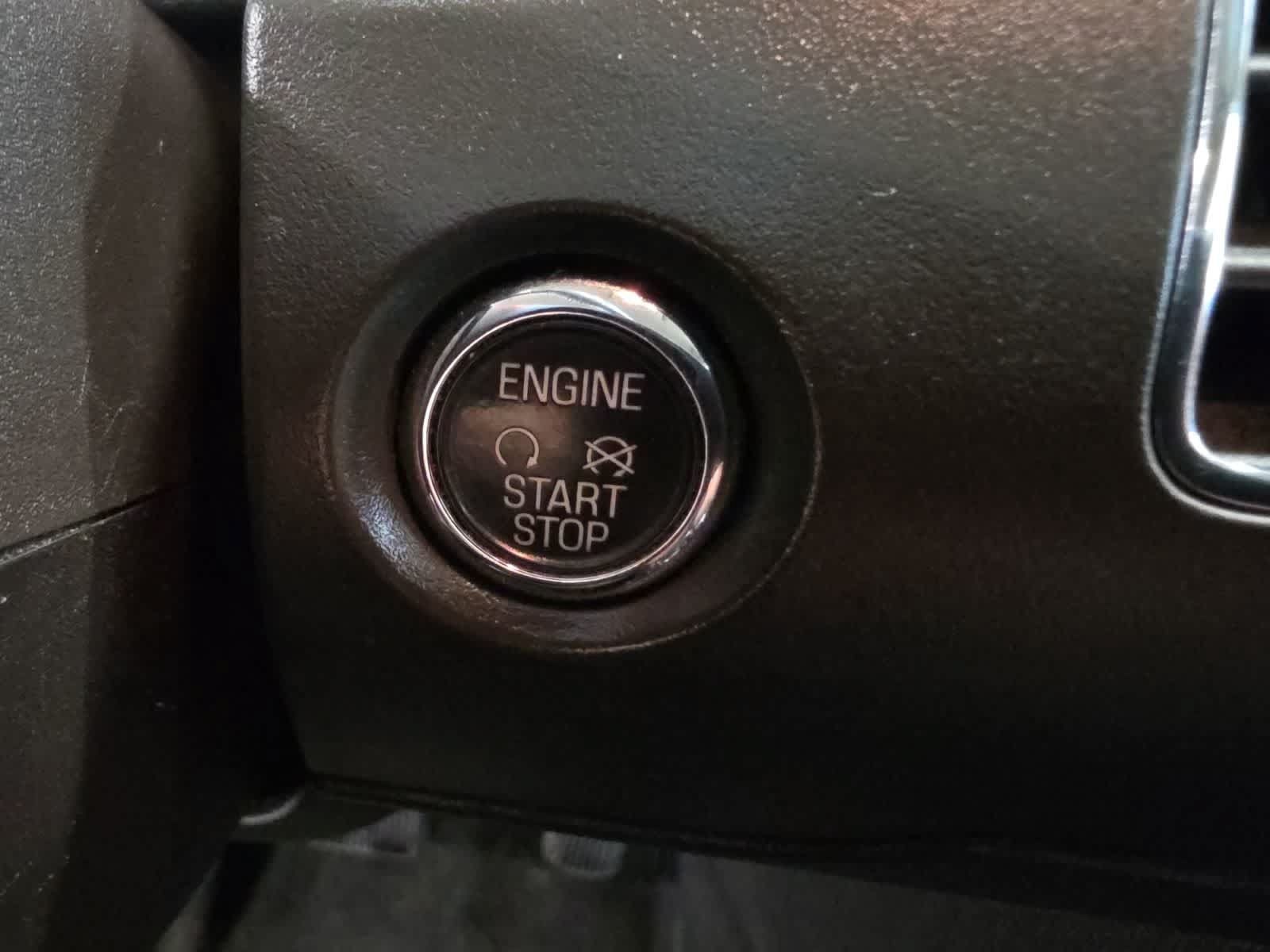 Used 2018 Ford Flex SEL w/ Equipment Group 202A AWD/4WD image 25