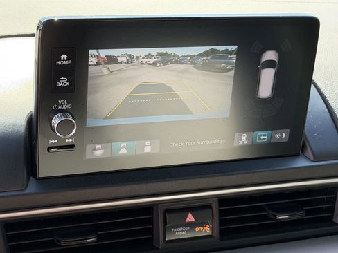 Used 2025 Honda Pilot EX-L image 14