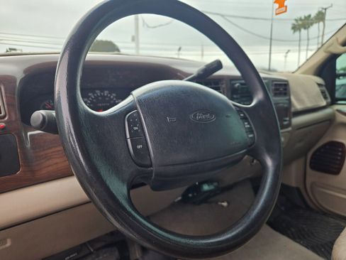 Used 2000 Ford F350 XL image 11