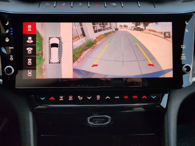 Certified 2026 Jeep Grand Cherokee L Limited AWD/4WD image 19