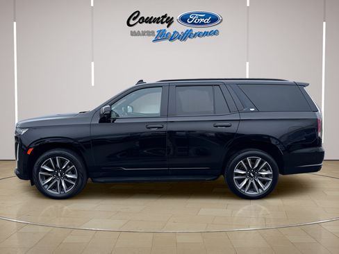 Used 2023 Cadillac Escalade Sport AWD/4WD image 3