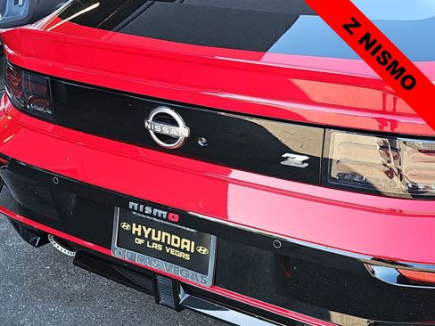 Used 2025 Nissan Z NISMO w/ Floor Mat Package RWD image 11