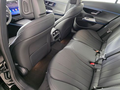 New 2025 Mercedes-Benz E 350 Sedan image 12
