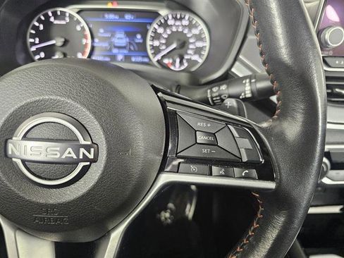 Used 2024 Nissan Altima 2.5 SR image 29