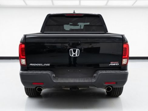 Used 2021 Honda Ridgeline Sport image 5