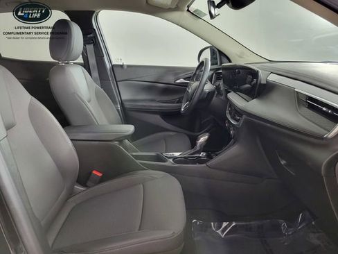 Used 2024 Buick Encore GX Preferred image 18