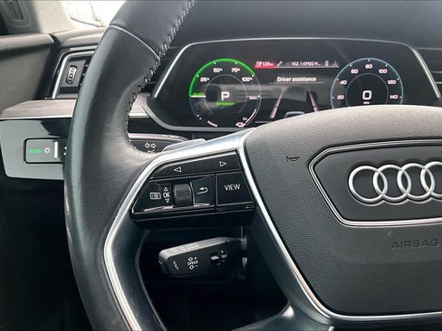 Used 2021 Audi e-tron Premium Plus AWD/4WD image 20