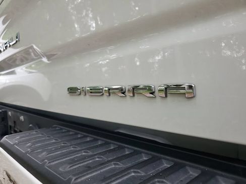 Used 2023 GMC Sierra 1500 Denali w/ Technology Package AWD/4WD image 7