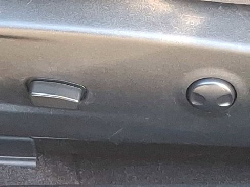 Used 2022 Dodge Challenger GT image 27