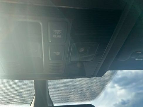 Used 2016 Volkswagen GTI SE FWD image 38