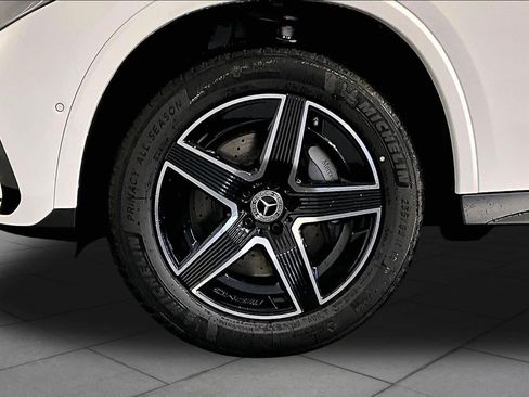 New 2026 Mercedes-Benz GLC 300 4MATIC image 17
