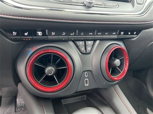 Certified 2024 Chevrolet Blazer RS w/ Driver Confidence II Package image 17