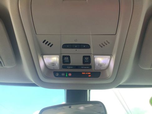 Used 2017 GMC Acadia SLT FWD image 26