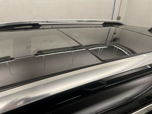 Used 2019 GMC Terrain SLT w/ Preferred Package image 30