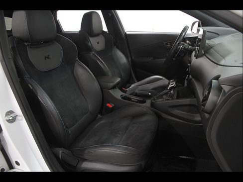 Certified 2022 Hyundai Kona N FWD image 19