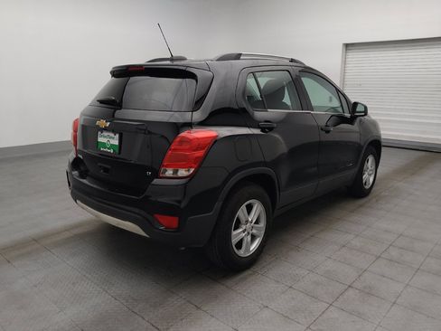 Used 2020 Chevrolet Trax LT FWD image 9