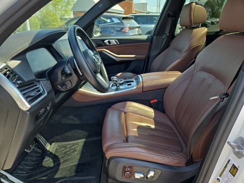 Used 2022 BMW X5 xDrive40i w/ M Sport Package AWD/4WD image 23