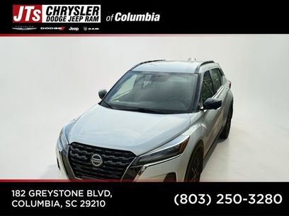 Used 2021 Nissan Kicks SR
