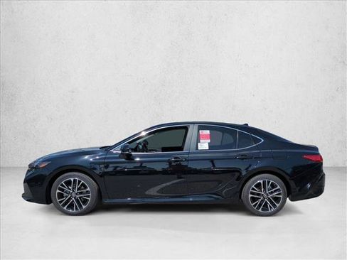 New 2026 Toyota Camry XLE FWD image 5