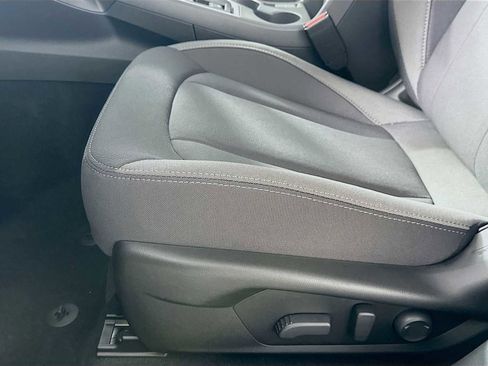 Certified 2025 Subaru Crosstrek 2.0i Premium AWD/4WD image 17