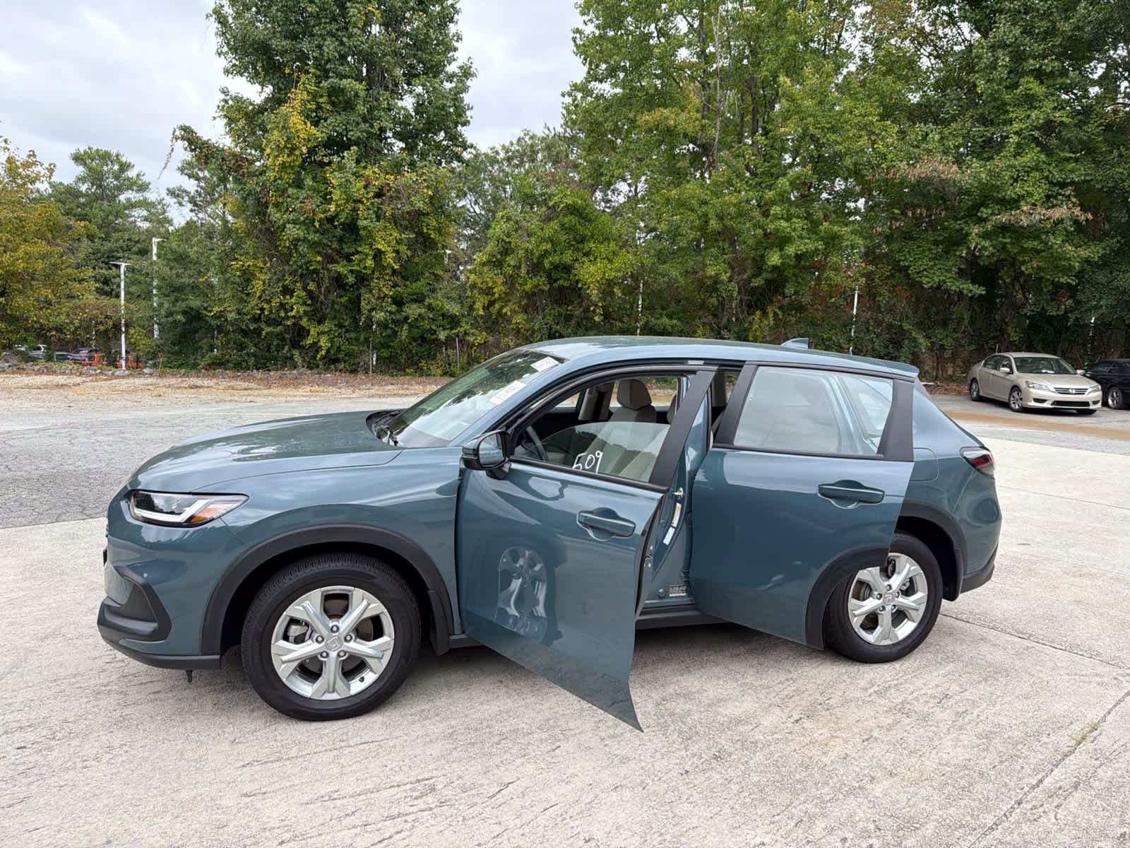 Used 2024 Honda HR-V LX image 18