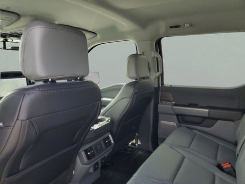 New 2025 Ford F150 Lariat w/ Equipment Group 501A Mid image 29